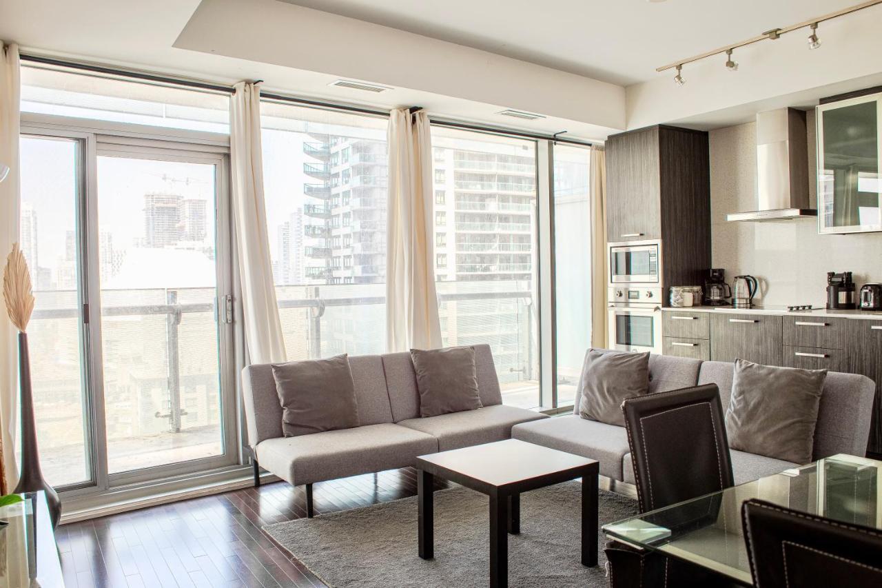 Central Condo In The Heart Of Toronto Kültér fotó